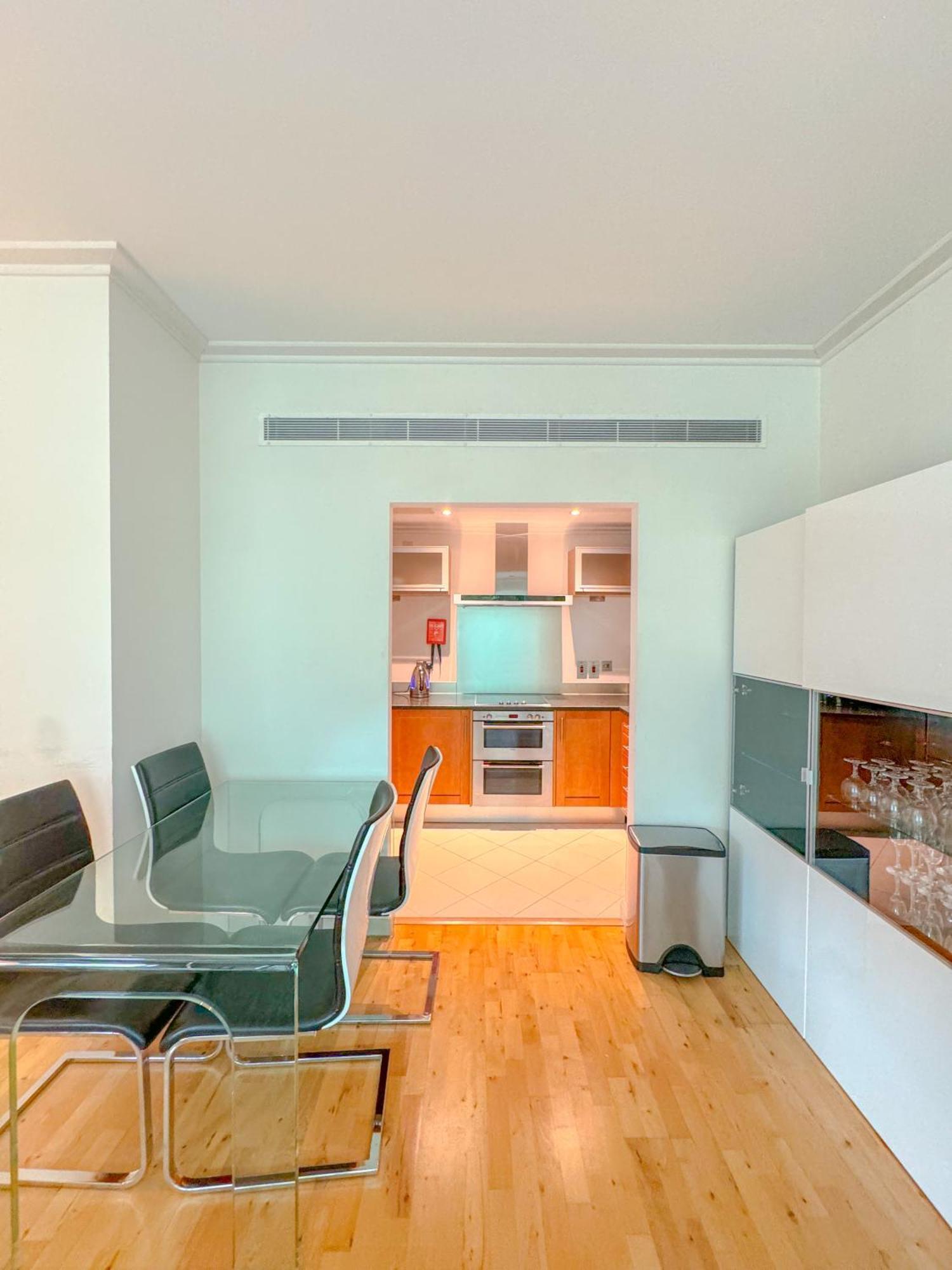 Horizon Canary Wharf Apartments London Exterior foto
